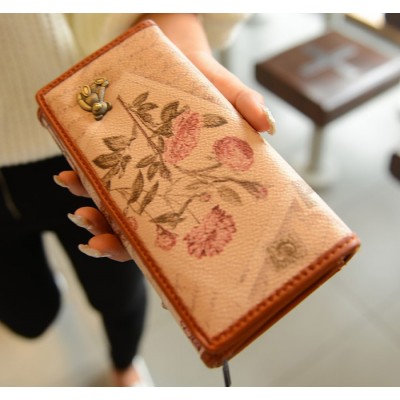 Vintage Style Women's Wallet With Bear and Print Design